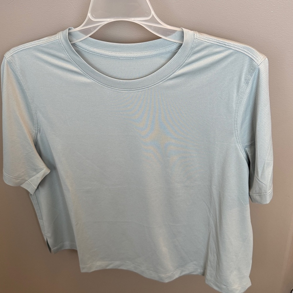 Lululemon Ultralight Tshirt - Waist Length Sz 10